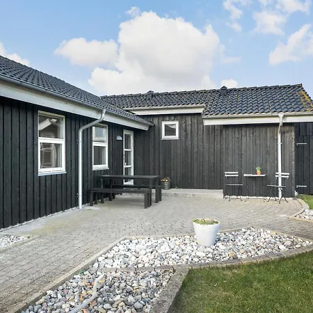 Rodna - 350m From The Sea In Nw Jutland By Interhome